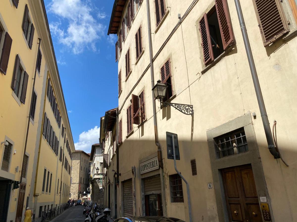 Nice & Roomy Apartment Behind The Uffizi Museum Флоренция Экстерьер фото